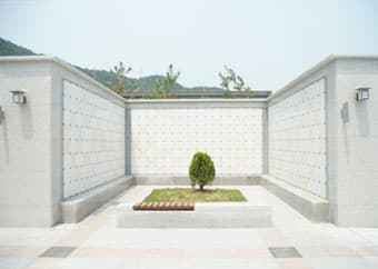 창원시립상복공원 봉안당