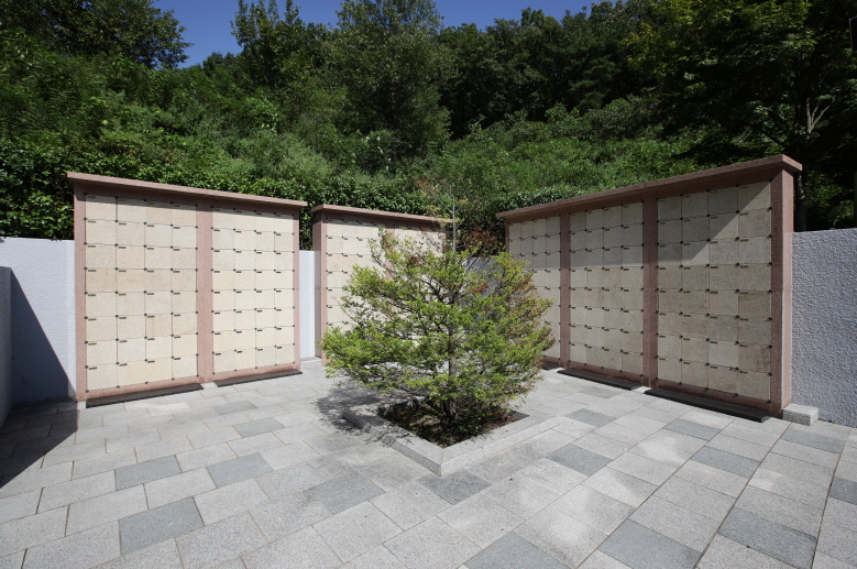 은하수공원 달님의집(봉안당)