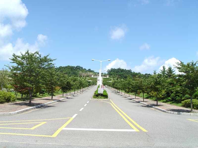 동화경모공원(묘지)