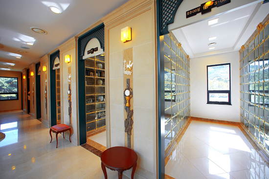 천주교 비봉추모관