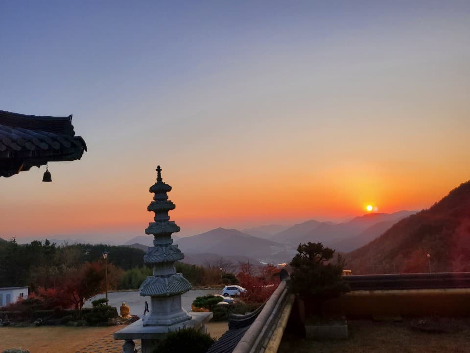 종교단체 삼봉사봉안당